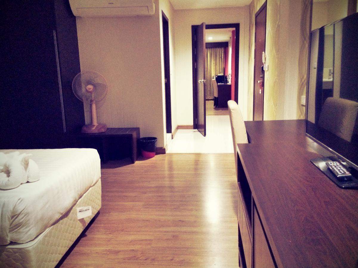 Iraqi Hotel Makkaszan Kültér fotó